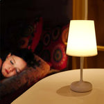 Lampe de chevet Moderne Blanche - lampechevetdesign.com