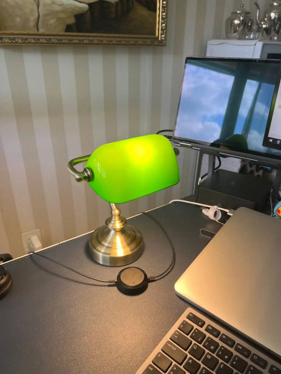 Retro mini desk lamp eye protection LED G9 bank desk light bedroom bedside coffee shop office bar table cafe decor table lamp - lampechevetdesign.com