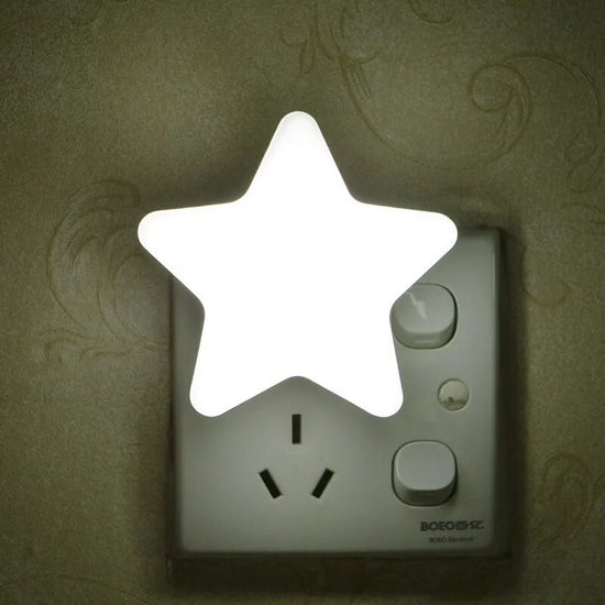 Lampe de chevet étoile LED pour prise - lampechevetdesign.com