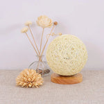 Lampe de chevet Rotin Lune - lampechevetdesign.com