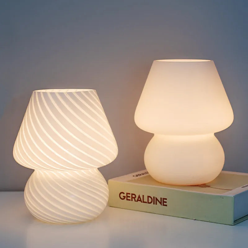 Lampes de Chevet Tulipe en Verre et en Plastique, 1970s, Set de 2 en vente sur