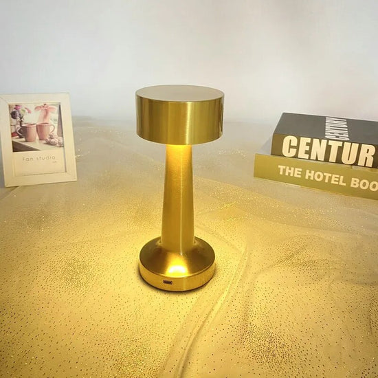 Lampe de chevet Tactile Sans Fil Élégante - lampechevetdesign.com