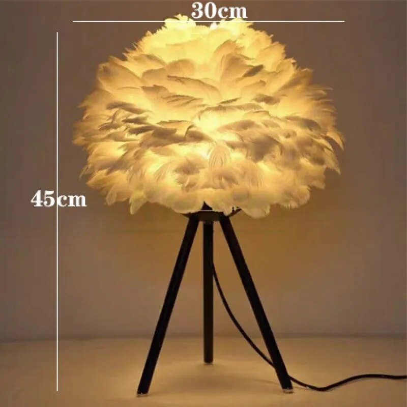 Lampe de chevet Plumes Douce - lampechevetdesign.com