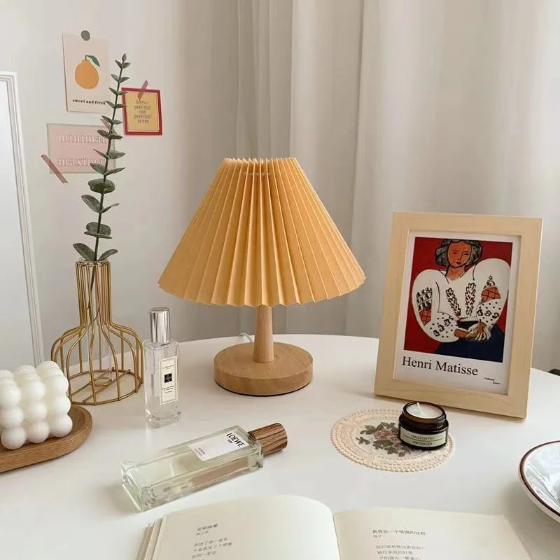 Lampe de chevet Nordique Plissée - lampechevetdesign.com