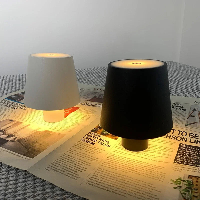 Wireless Bottle Design Table Lamp