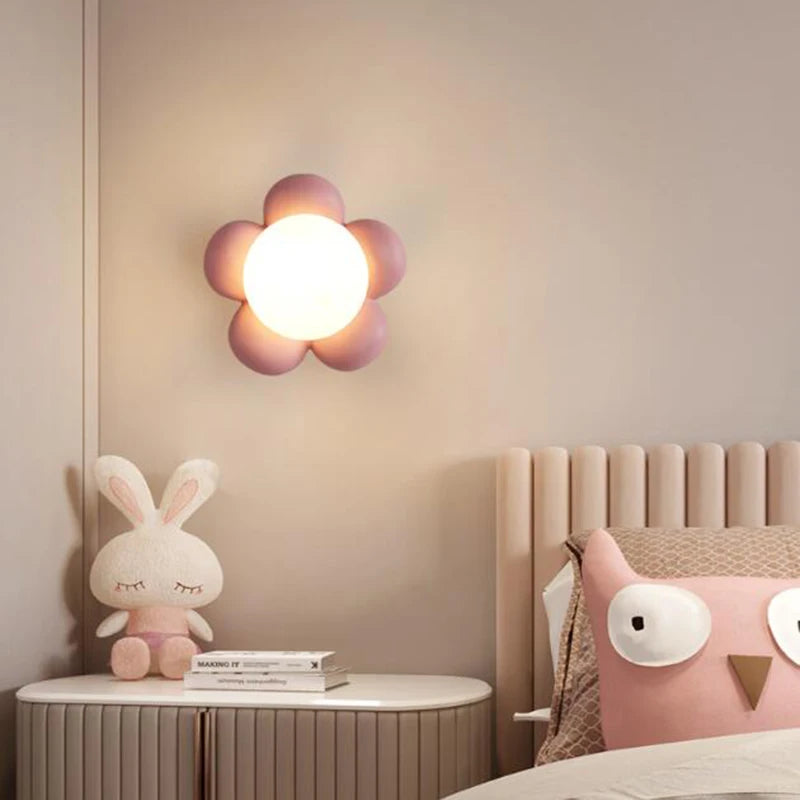 Modern Elegant Flower Wall Bedside Lamp