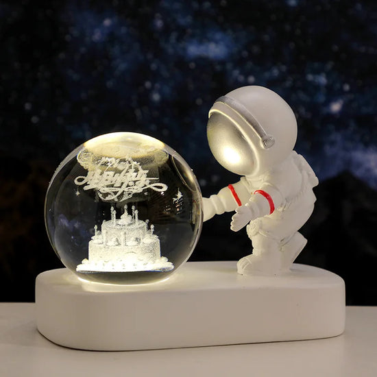 Lampe de chevet Astronaute Boule de Cristal - lampechevetdesign.com