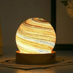 Lampe de chevet 3D en Verre Planète - lampechevetdesign.com