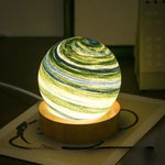 Lampe de chevet 3D en Verre Planète - lampechevetdesign.com