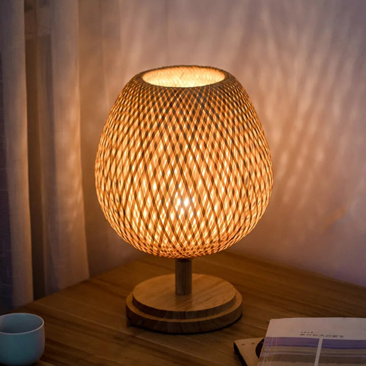 Lampe de chevet Industrielle en Bambou - lampechevetdesign.com