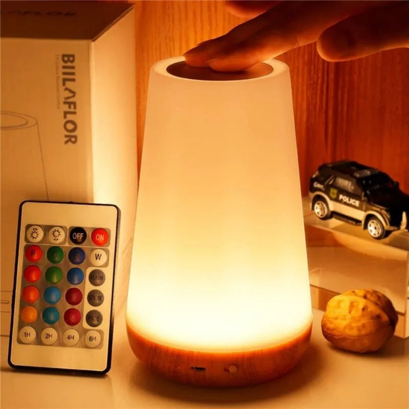 Lampe de Chevet USB Tactile Conique - lampechevetdesign.com