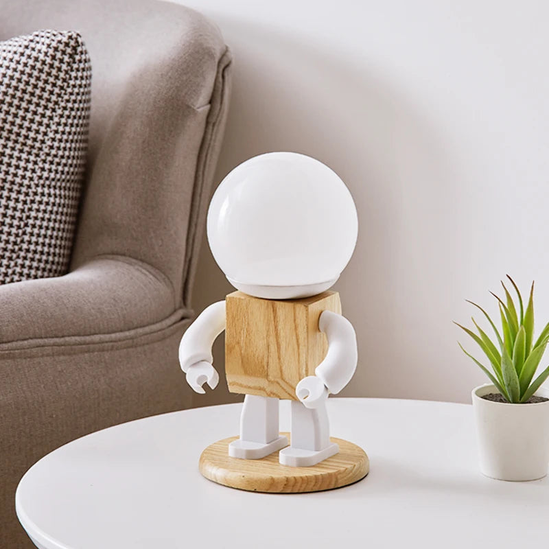 Lampe de Chevet Robot en Bois Original