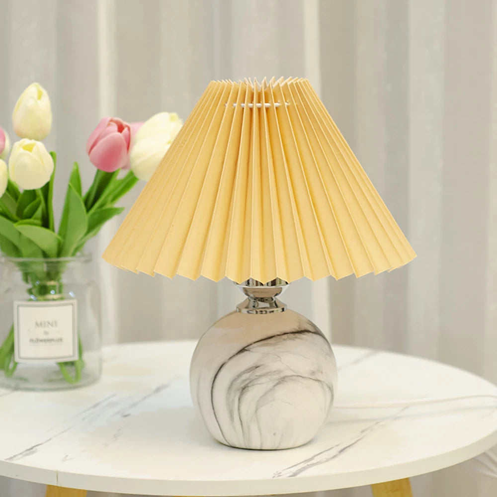 Lampe de Chevet Vintage Plissé en Céramique - lampechevetdesign.com