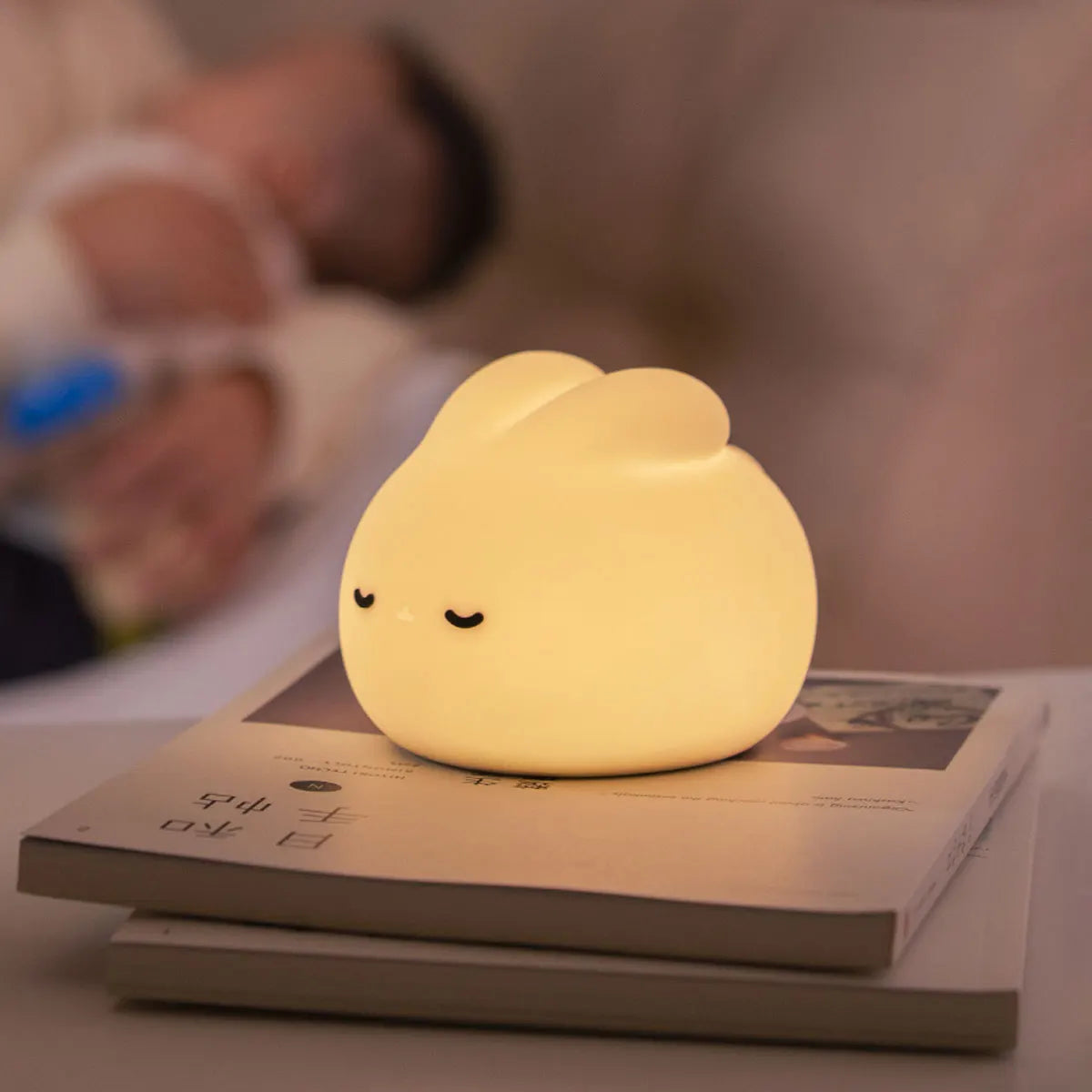 Lampe De Chevet Lapin Silicone Pour Chambre Enfant - lampechevetdesign.com