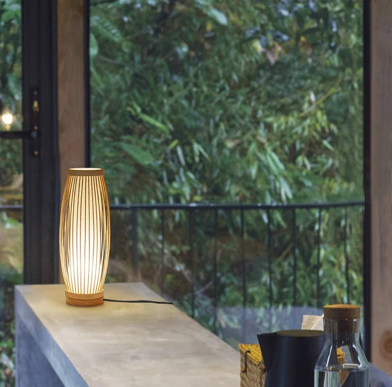 Lampe de Chevet Japonaise Zen en Bambou - lampechevetdesign.com