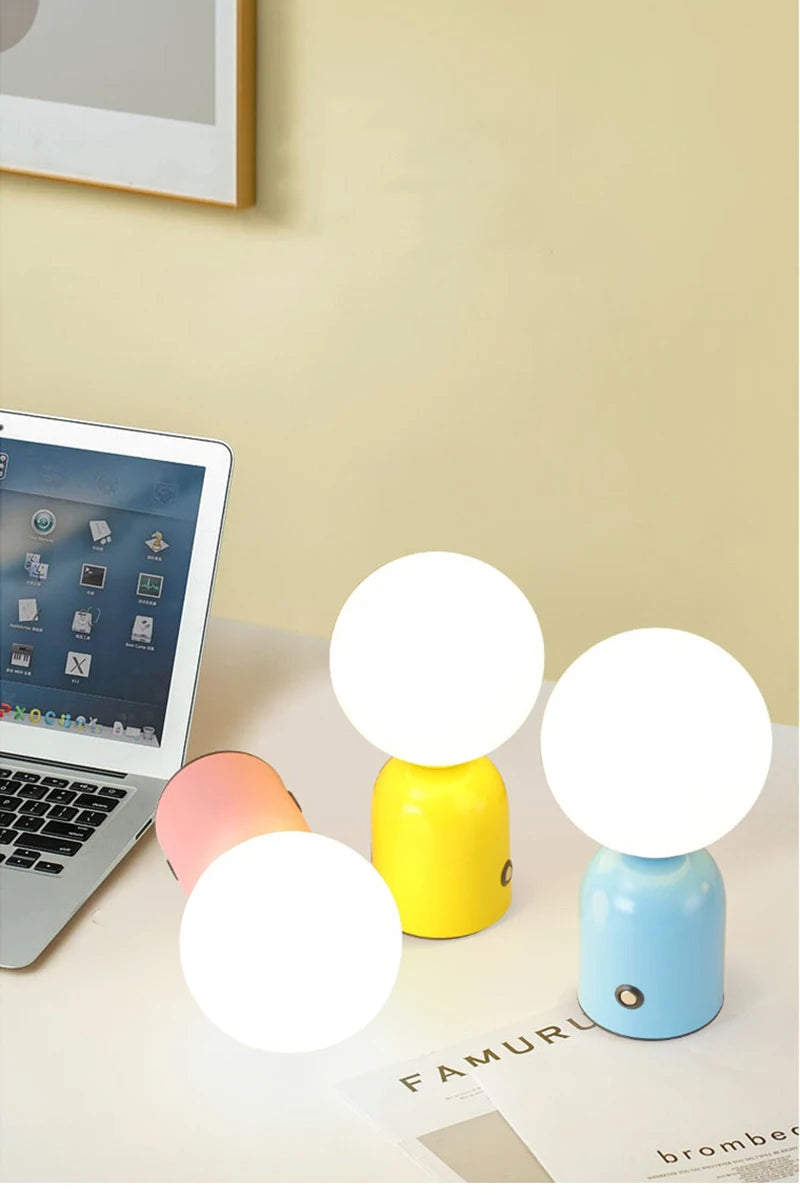 Lampe de Chevet Nordique Tactile Rechargeable - lampechevetdesign.com