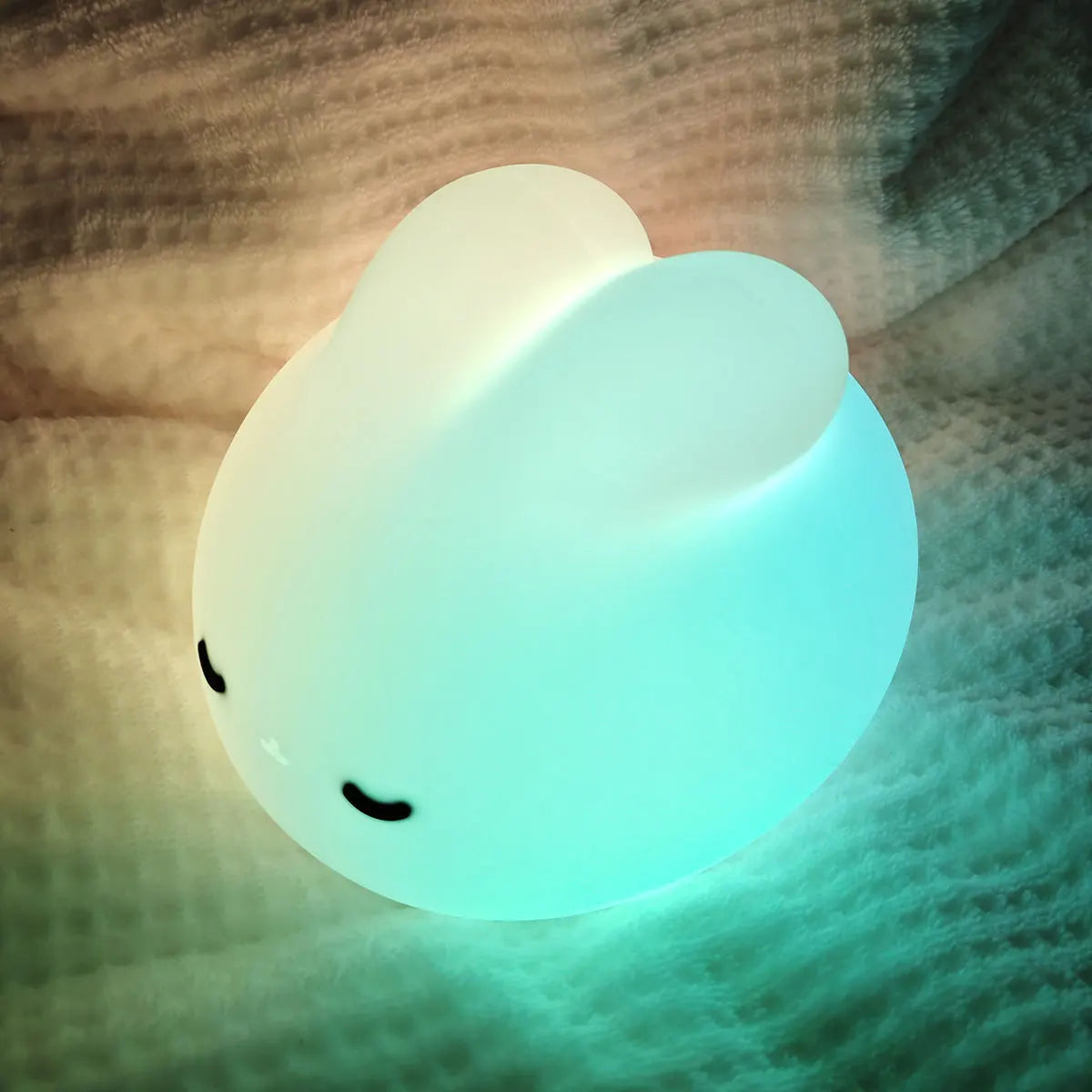 Lampe De Chevet Lapin Silicone Pour Chambre Enfant - lampechevetdesign.com