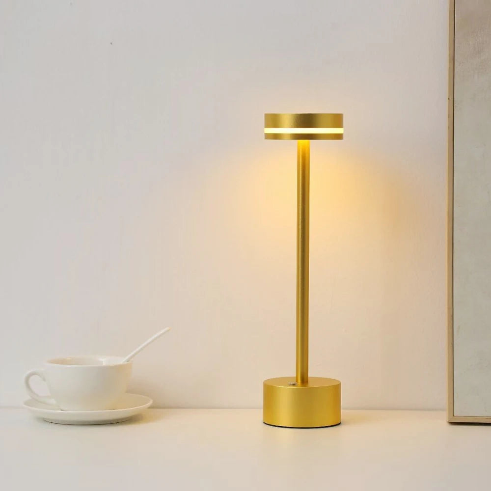 Lampe de chevet LED Rechargeable Moderne Tactile - lampechevetdesign.com