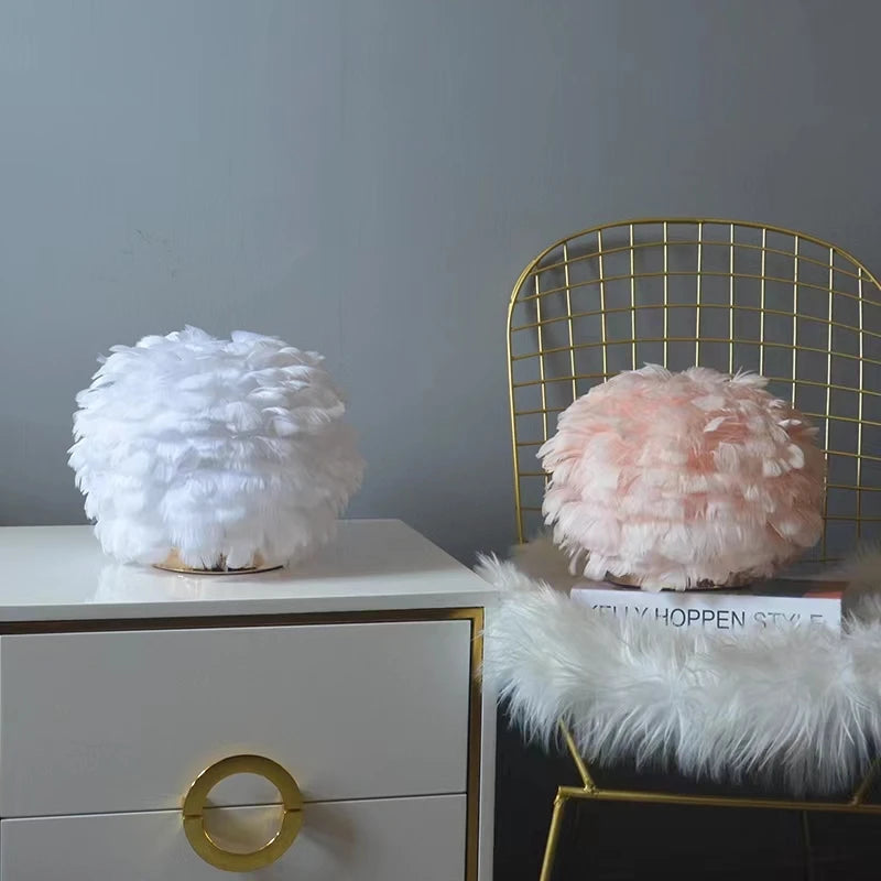 Lampe de chevet Plume Moderne - lampechevetdesign.com