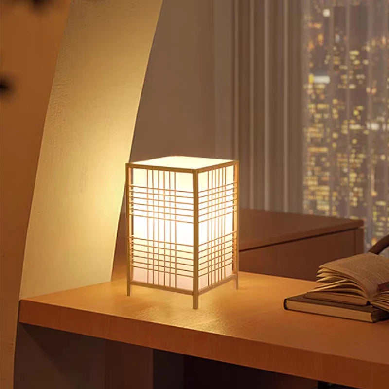 Lampe de Chevet Japonaise Zen en Bambou - lampechevetdesign.com