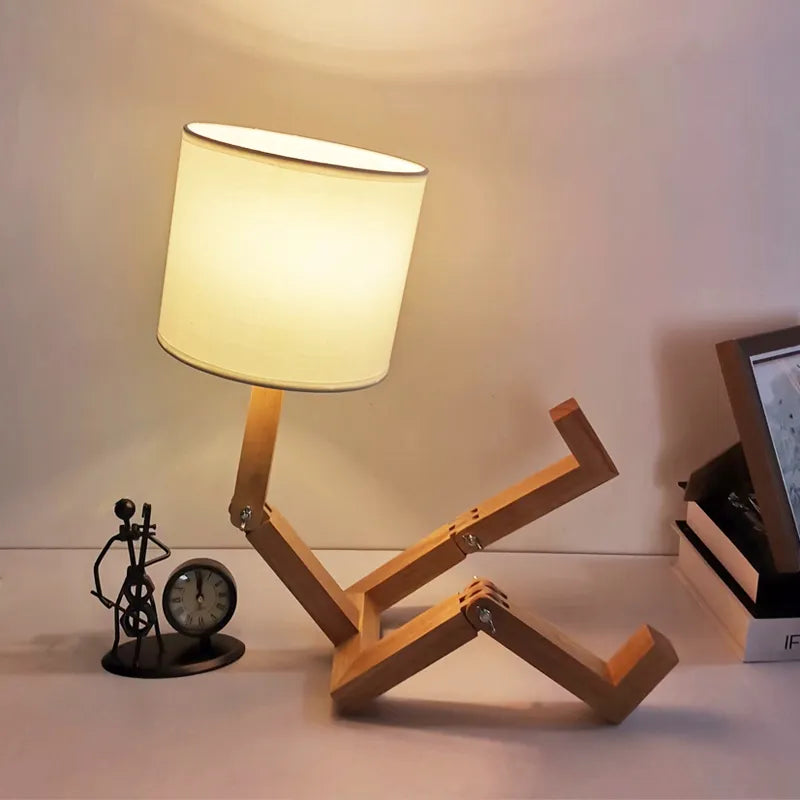 Lampe de chevet en Bois Flexible Robot - lampechevetdesign.com