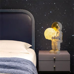 Lampe de chevet LED Astronaute Design - lampechevetdesign.com
