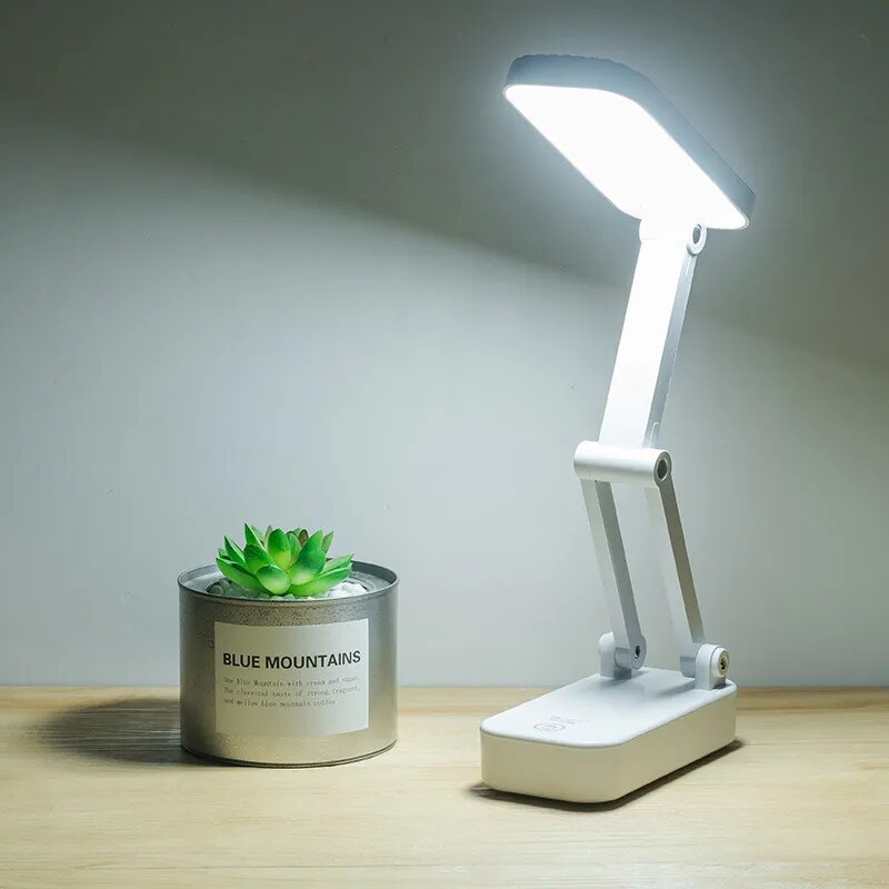 Lampe de bureau Pliable Blanche - lampechevetdesign.com