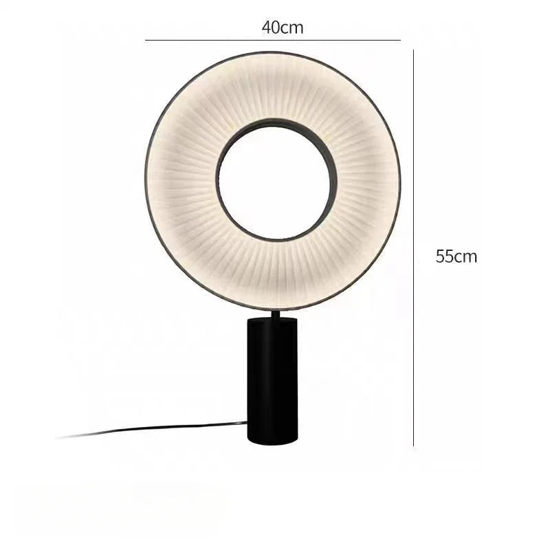 Dimensions de la lampe de table ronde : hauteur 55 cm et diamètre 40 cm