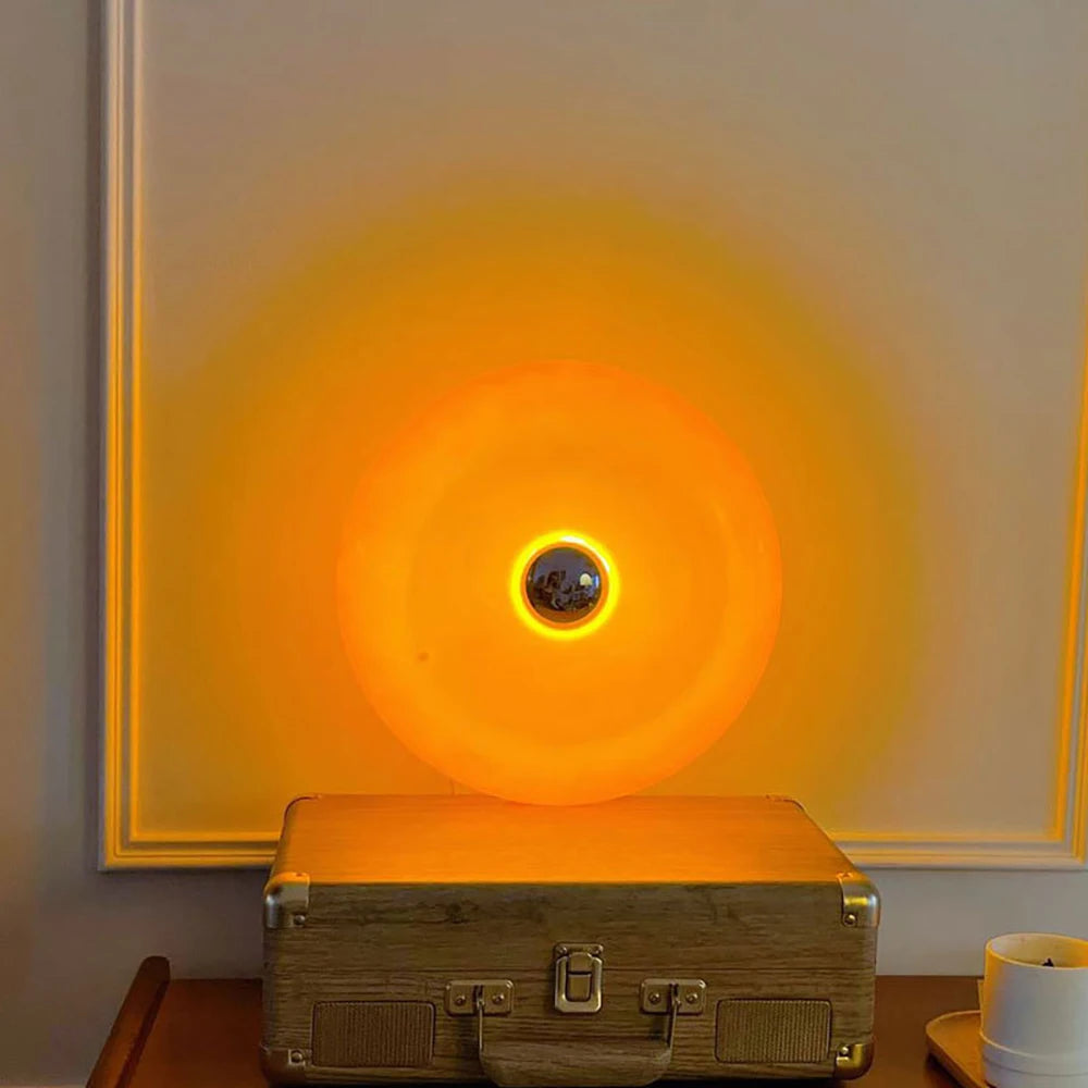 Lampe De Bureau Orange Style Bauhaus Avec Prise USB - lampechevetdesign.com