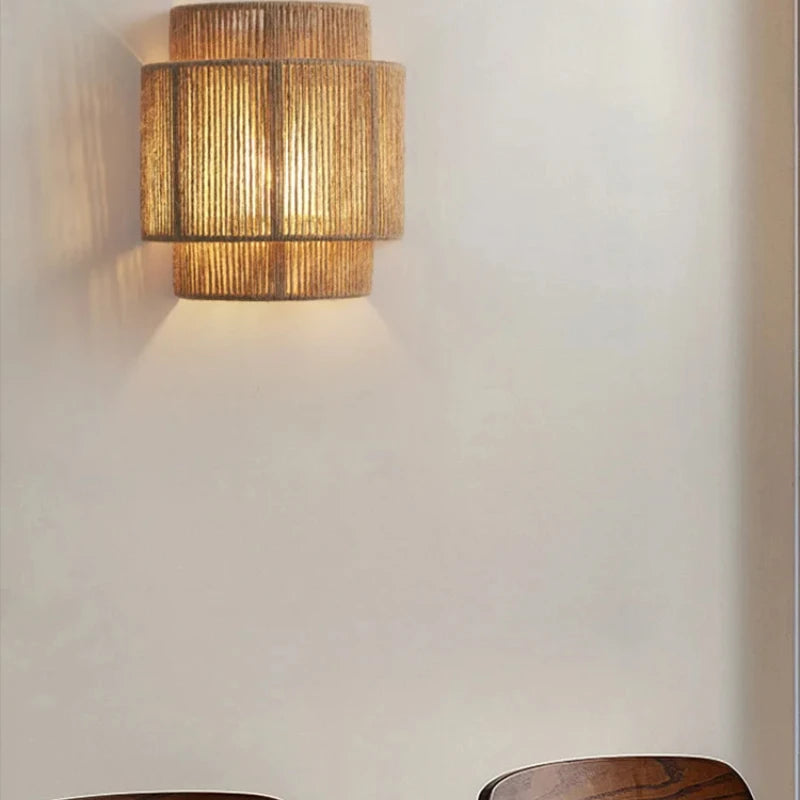 Lampe de chevet Murale Vintage en Rotin Tressé - lampechevetdesign.com