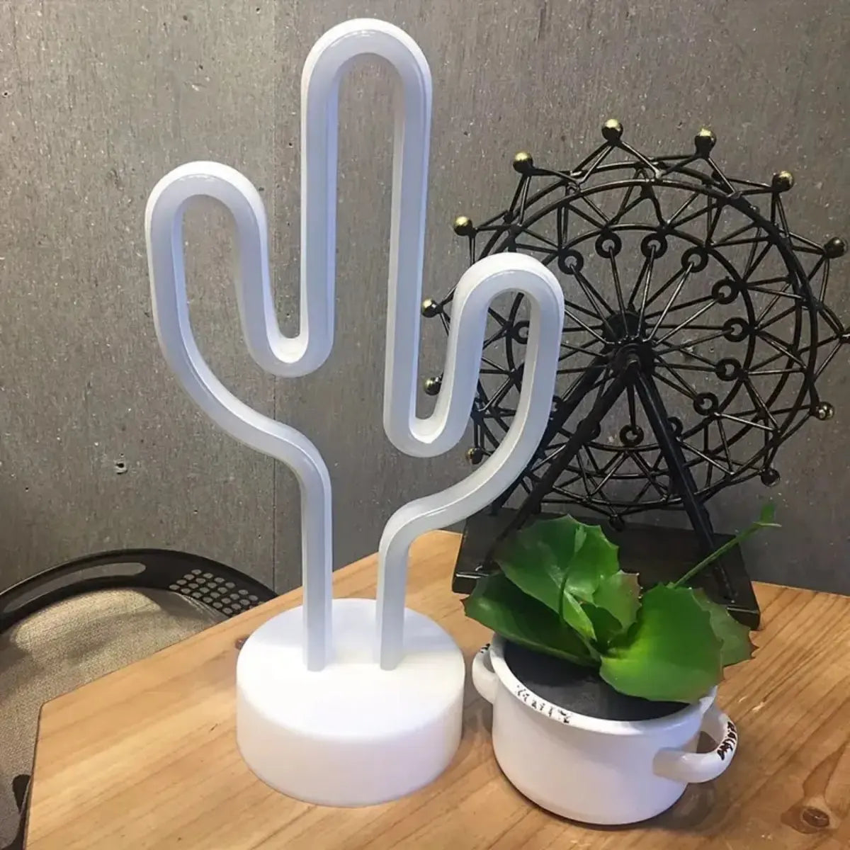 Lampe de Chevet Cactus Néon - lampechevetdesign.com