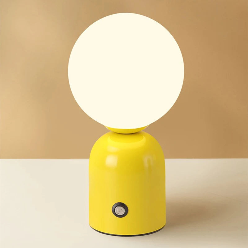 Lampe de Chevet Nordique Tactile Rechargeable - lampechevetdesign.com