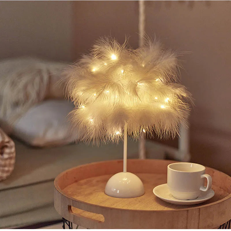 Lampe de chevet LED Plume - lampechevetdesign.com