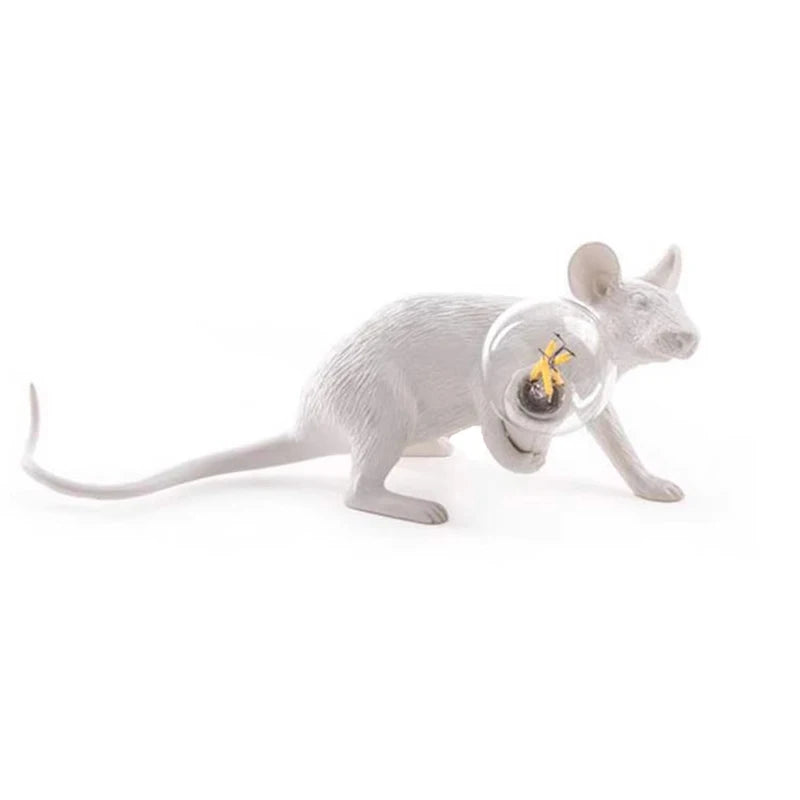 Lampe de Chevet Moderne en Résine en Forme de Rat - lampechevetdesign.com