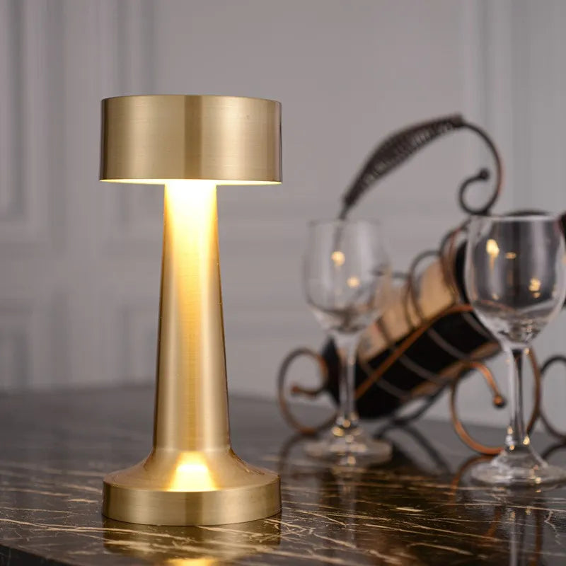 Lampe de chevet Tactile Sans Fil Élégante - lampechevetdesign.com