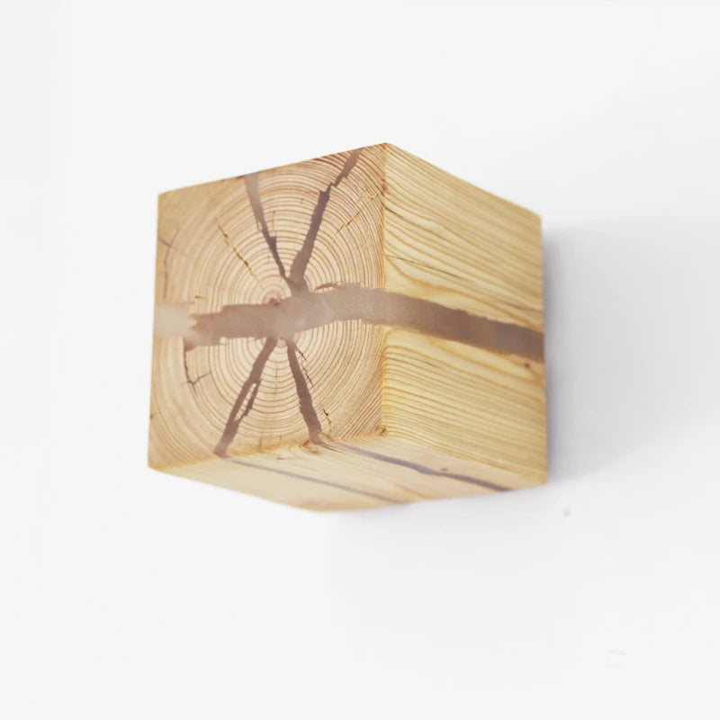 Lampe de chevet Murale Cube en Bois Moderne - lampechevetdesign.com