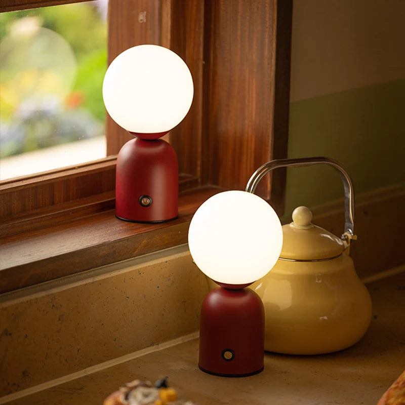 Lampe de Chevet Nordique Tactile Rechargeable - lampechevetdesign.com